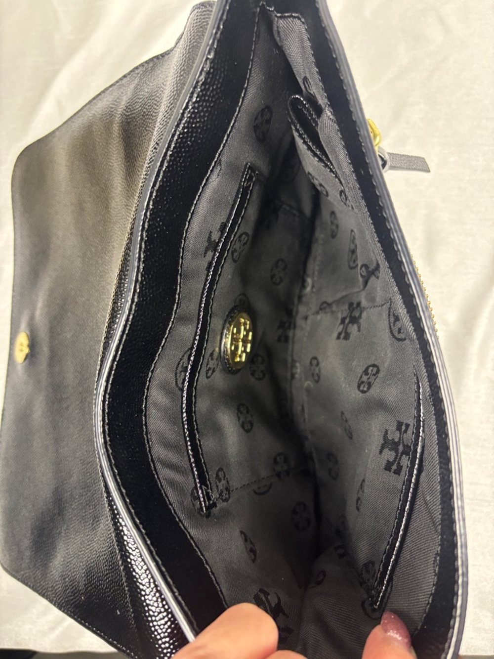 Tory Burch Black Leather w Shine Print Shoulder Bag with Gold Chain - Picture 9 of 14